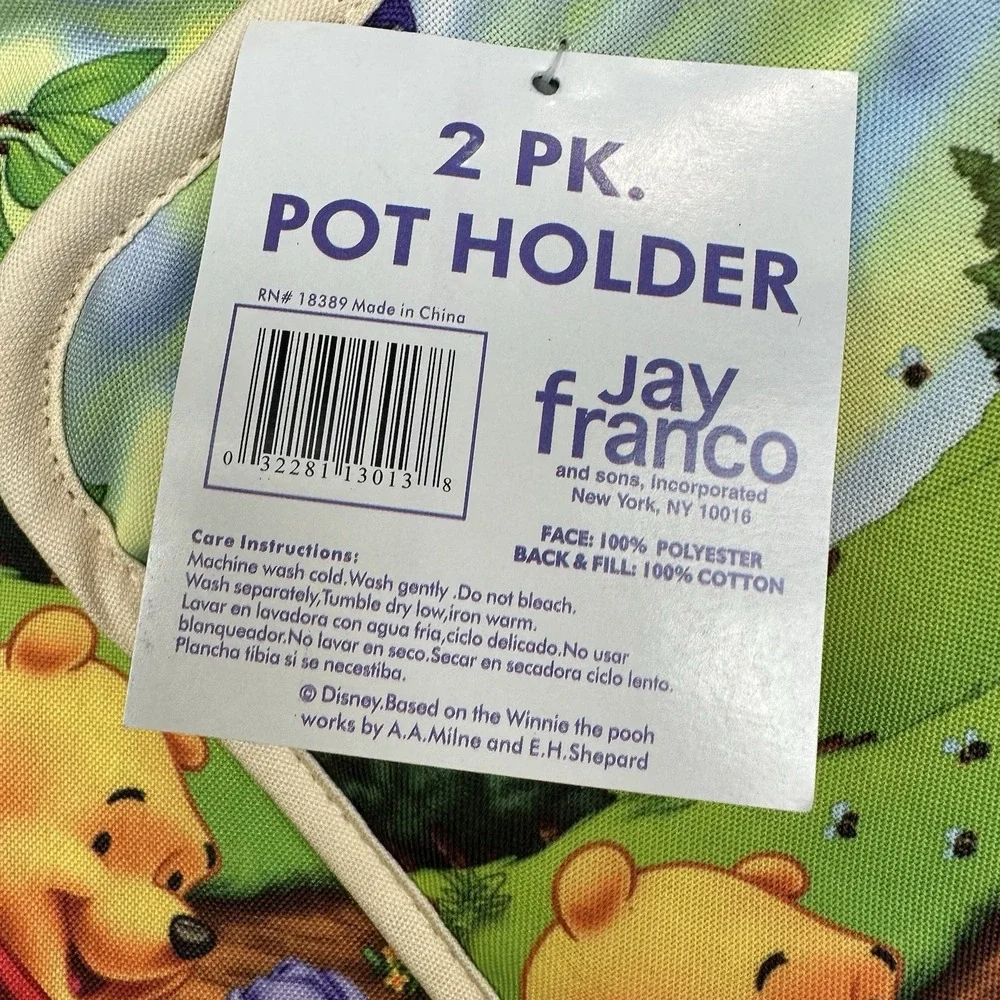 NOS Disney Pooh & Friends Kitchen‎ Oven Pot Holder & Towel Set 90s Tigger Piglet